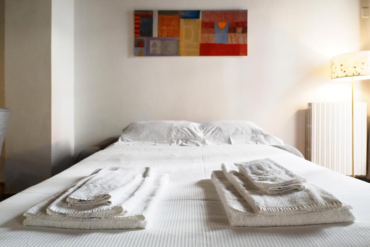 Mila Apartments Magenta มิลาน ภายนอก รูปภาพ
